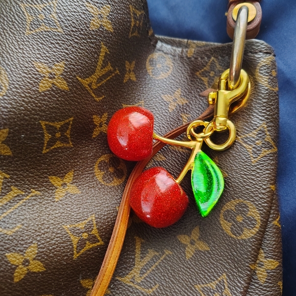 Louis Vuitton Brown Monogram Bag Artsy - Picture 5 of 16